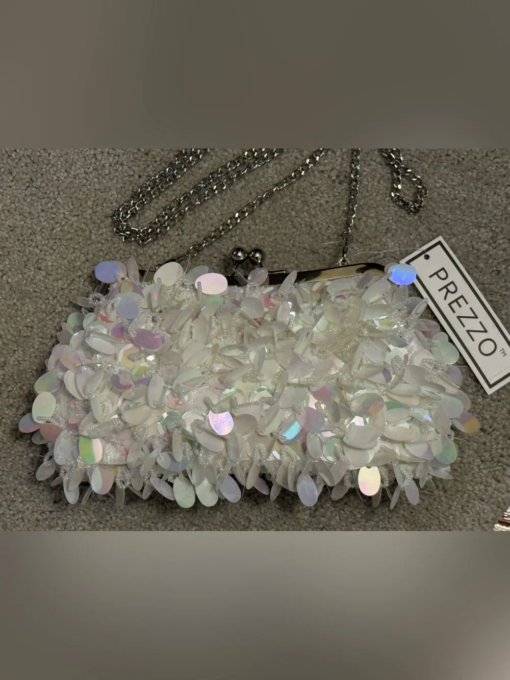Prezzo Iridescent White Sequins & Beads Kiss-lock Clutch Crossbody Silver Chain